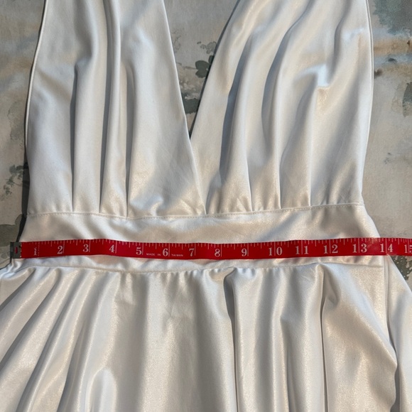 2/$40 🔥 White Halter Dress, Marilyn Monroe costume - Picture 3 of 7